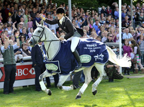Thumbnail for Powell Scores Vintage Win for New Zealand at Burghley