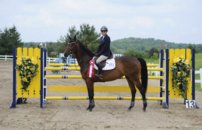 Thumbnail for Beth Underhill Excels in Jump Canada Young Horse Series