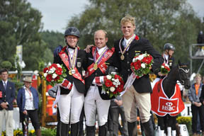 Sandra Auffarth (silver), Michael Jung (gold), Frank Ostholt