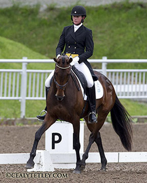 Thumbnail for Kieffer and Dutton Dominate Dressage at Bromont
