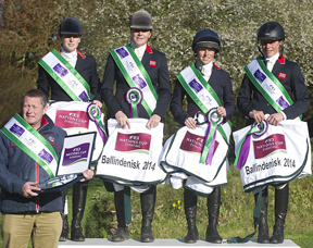 (left to right) Great Britain’s team manager Philip Surl with his winning team of Nicky Roncoroni, Lucy Wiegersma, Rosalind Canter and Izzy Taylor after their victory at the second leg of FEI Nations Cup™ Eventing 2014, held at Ballindenisk (IRL) for the first time in the history of this series. Photo by EquusPix/FEI