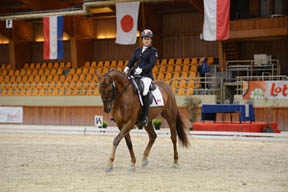 Lauren Barwick and Off Paris finished in first place in both of her tests, earning 70.882% in the Team Test and 73.086% in the Individual Championship Test.