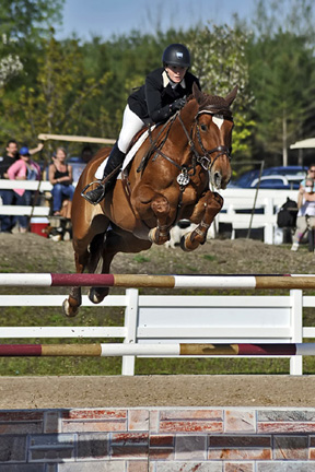 Thumbnail for Jaclyn Duff Scores First FEI Victory at Caledon Pan Am Equestrian Park