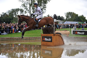 William Fox-Pitt (GBR) and the stallion Chilli Morning take over the individual lead after a superb Cross Country round which puts Great Britain three fences behind overnight leaders Germany in team Eventing at the Alltech FEI World Equestrian Games™ 2014 in Normandy. Photo by Trevor Holt/FEI