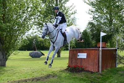 William Fox Pitt and Bay My Hero won the New Cooley Farm CCI1* Young Horse class at Tattersalls.