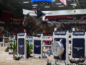 Switzerland’s Romain Duguet and Quorida de Treho galloped to victory at the second leg of the Longines FEI World Cup™ Jumping 2015/2016 Western European League in Helsinki, Finland. Photo by FEI/Satu Pirinen