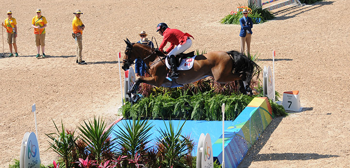 Eric Lamaze and Fine Lady 5 - clear round!