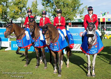 From L to R: Amy Millar and Heros, Tiffany Foster and Victor, Kara Chad and Bellinda, and Eric Lamaze and Check Picobello Z. Photo by: Starting Gate Communications 