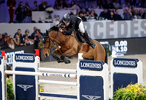 Thumbnail for Alvarez Aznar Dares to Win at Longines Leg in Zurich