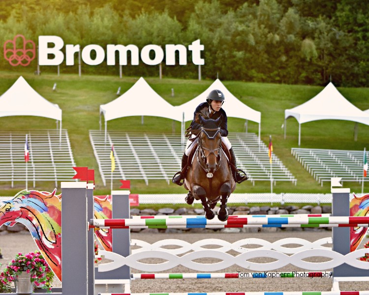 Thumbnail for Ali Ramsay & Hermelien VD Hooghoeve win at Bromont