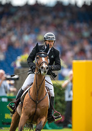 Canada’s Eric Lamaze won the €100,000 Turkish Airlines Prize of Europe riding his 2016 Rio Olympic bronze medal mount, Fine Lady 5, owned by Artisan Farms and Torrey Pines Stable, on July 19 in Aachen, Germany. Photo by Arnd Bronkhorst Photography