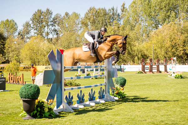 Thumbnail for Chris Surbey places 2nd, Conor Swail wins Longines FEI World Cup Jumping at TBird