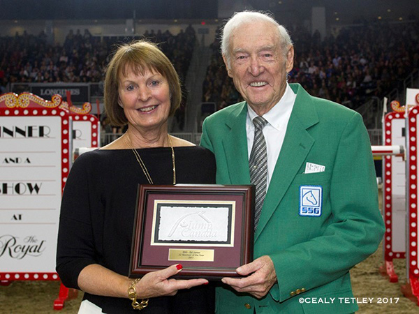 Ed James of SSG Gloves accepted the 2017 JC Sponsor of the Year Award from Pam Law, Chair of the EC Jumping Committee on Nov. 4, 2017 at the Royal Horse Show in Toronto, ON. Photo by Cealy Tetley