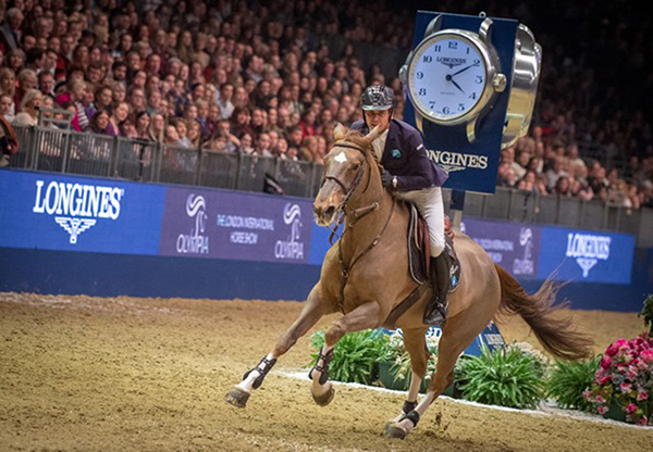The French partnership of Julien Epaillard and his speedy mare Toupie de la Roque produced a brilliant last-to-go victory at the eighth leg of the Longines FEI World Cup™ Jumping 2017/2018 Western European League at London Olympia (GBR). Photo by FEI/Jon Stroud