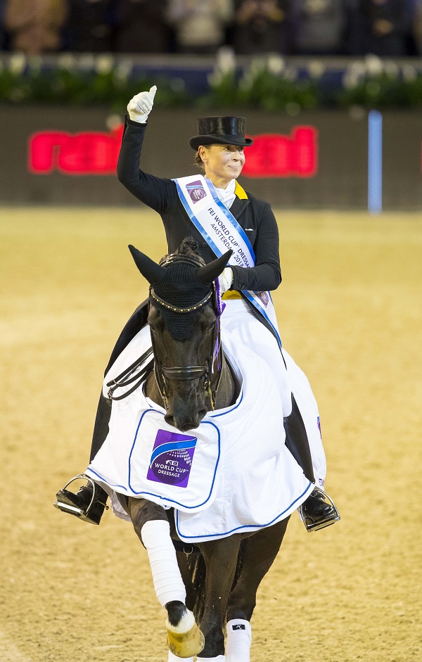 Yes, we did it again! The 2017 champions, Germany’s Isabell Werth and Weihegold, were in a league of their own when winning today’s sixth leg of the FEI World Cup™ Dressage 2017/2018 Western European League in Amsterdam (NED).