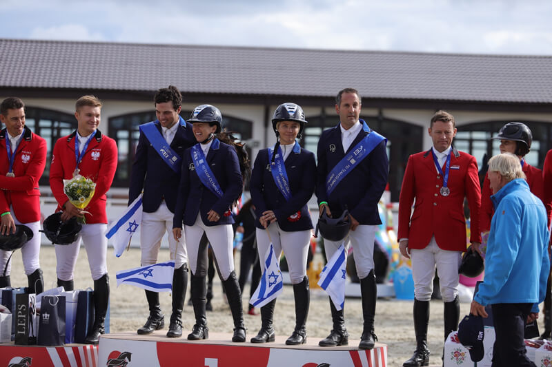 The Israeli team of (L to R) Daniel Bluman, Dani Waldman, Ashlee Bond and Elad Yaniv clinched their countries place at the Tokyo 2020 Olympic Games with victory at the Group C qualifier in Moscow (RUS).