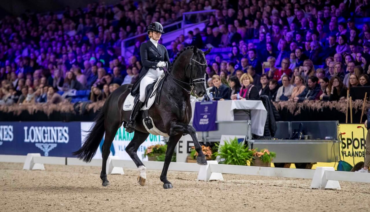 The Netherlands’ Emmelie Scholtens and Desperado NOP posted a superb victory in today’s seventh leg of the FEI Dressage World Cup™ 2019/2020 Western European League at Mechelen in Belgium. (FEI/Dirk Caremans)