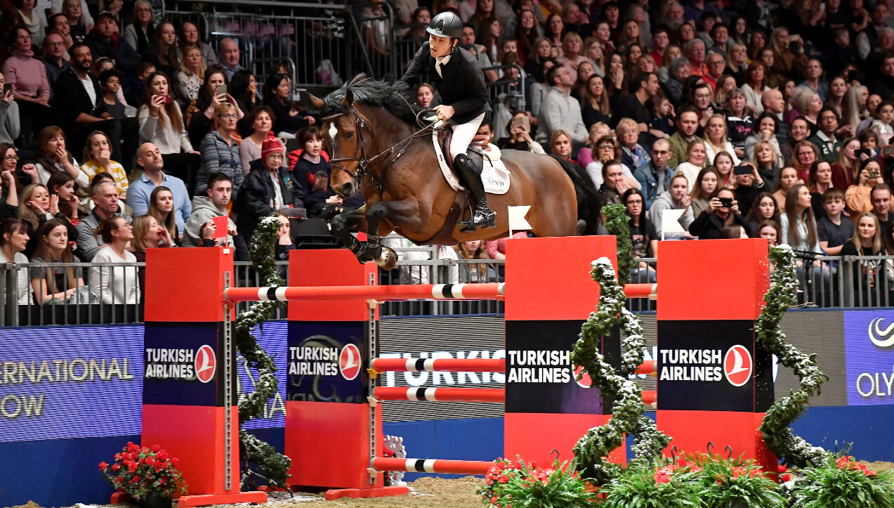 Scott Brash and Hello Vincent winning the Turkish Airlines Olympia Grand Prix.