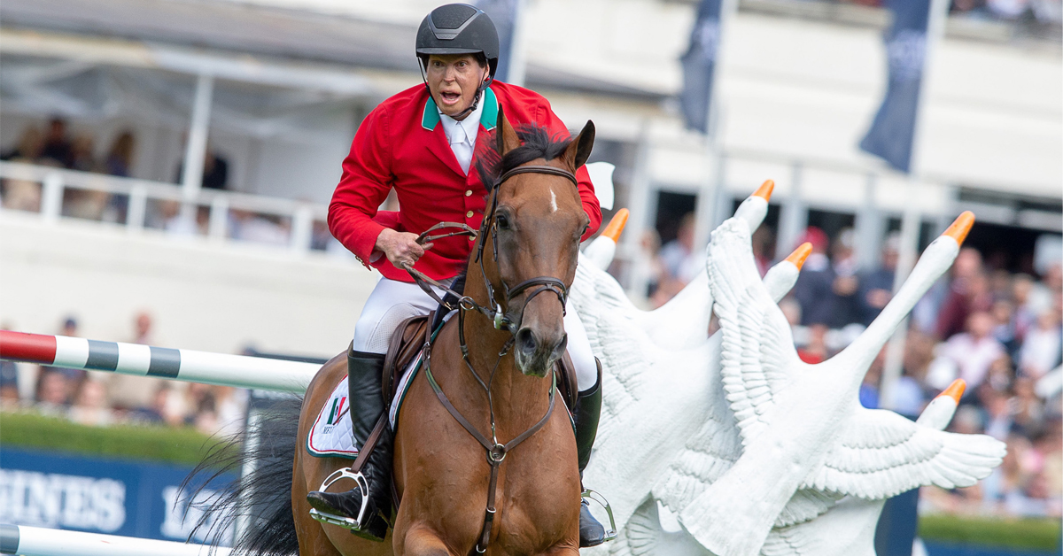 Mexico's Federico Fernandez and Landpeter de Feroleto on their way to helping seal victory in the Longines FEI Jumping Nations Cup™ at the Royal Dublin Society showgrounds in Dublin (IRL) in 2018. (FEI/Jon Stroud)