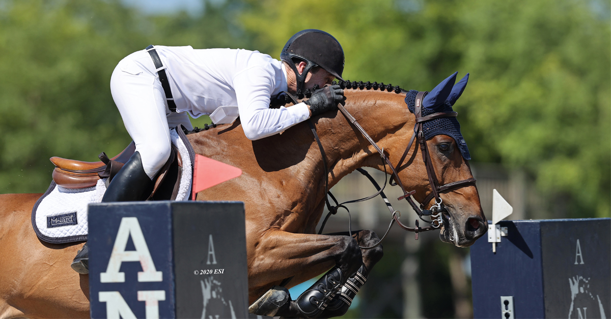 McLain Ward and Catoki on their way to victory in the $100,000 Grand Prix, (ESI Photography)