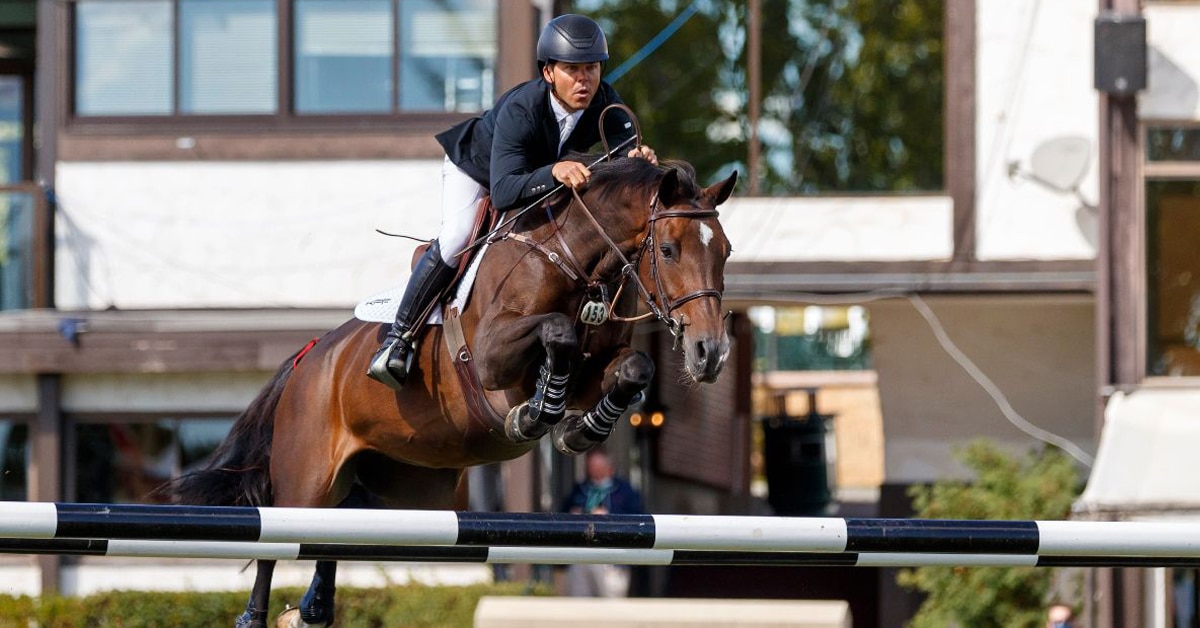 Thumbnail for Kent Farrington and Ashlee Bond Rule Day 2 of North American