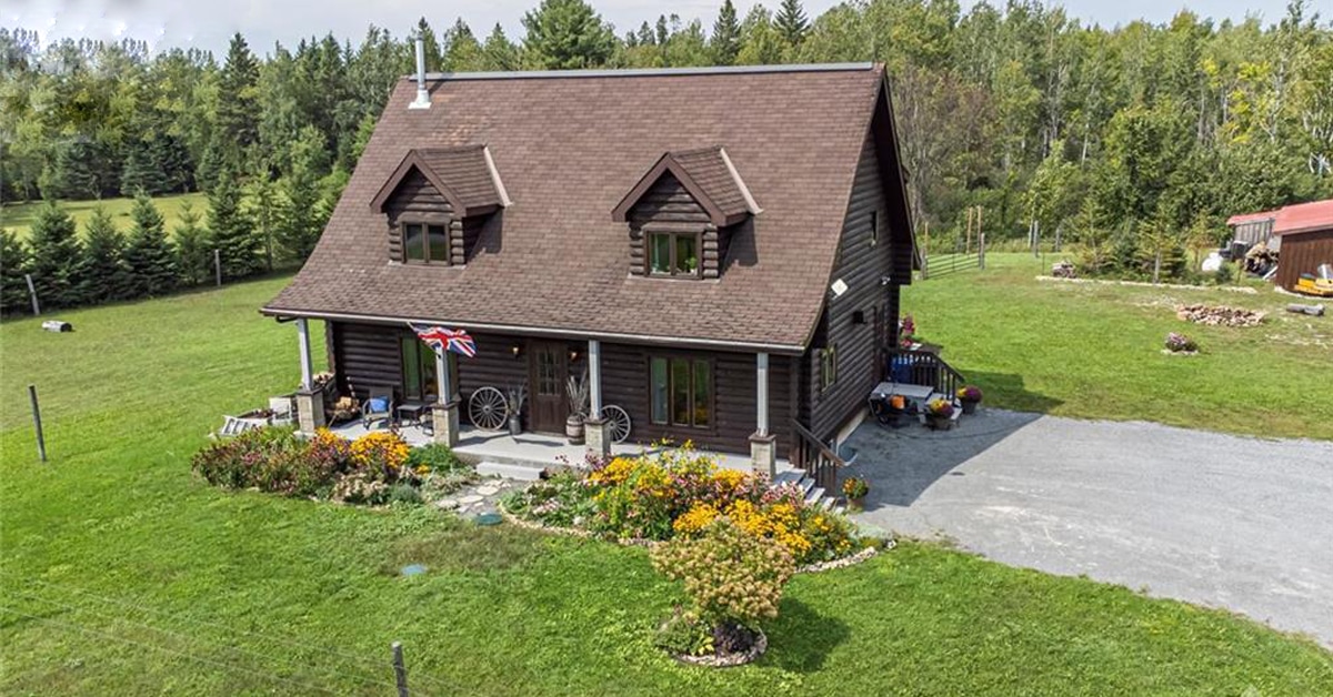 Thumbnail for $874,900 for a cute horse property in Stittsville, ON