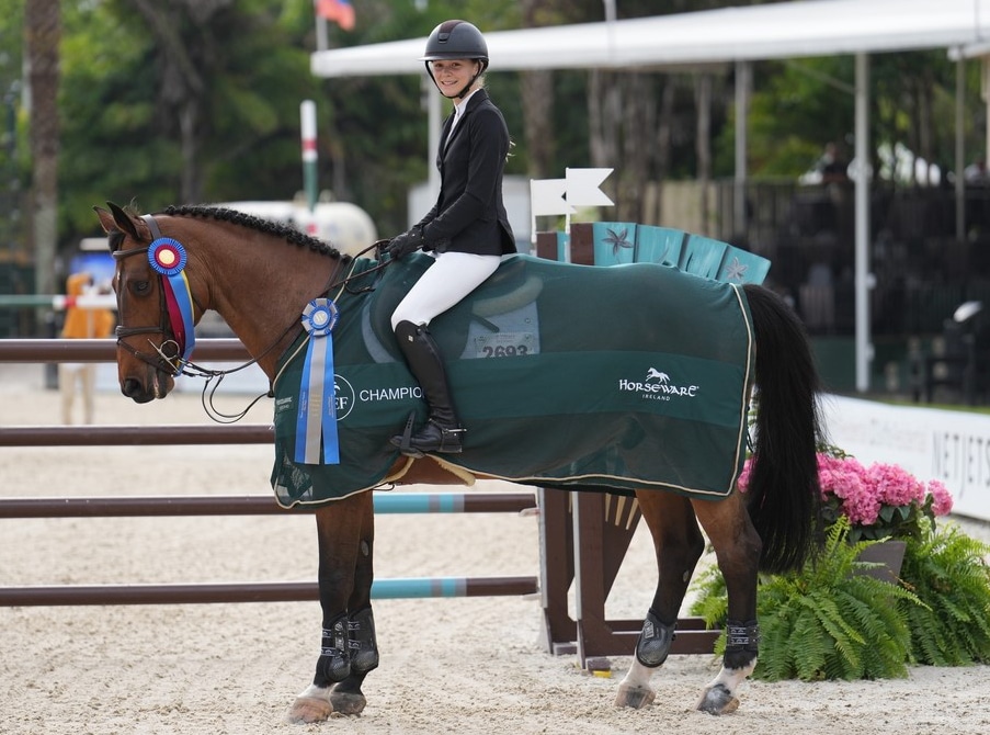 Winner's photo of Mathilde and Disco at WEF.