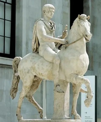 A statue of a man on a horse.