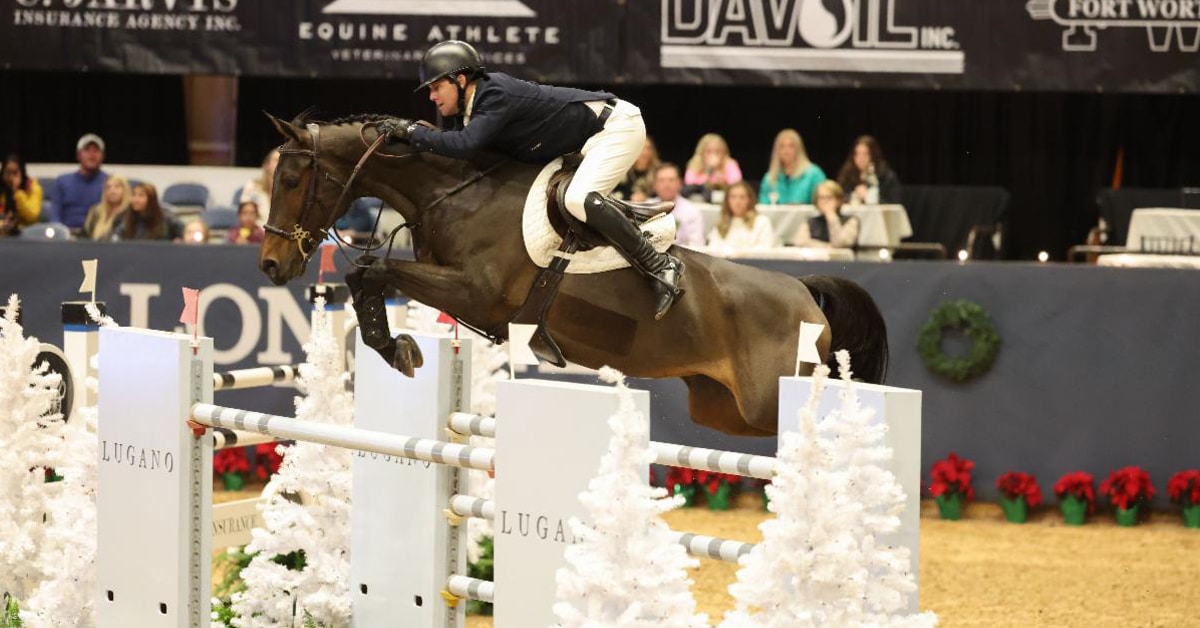 Thumbnail for Sweetnam and RR Combella Win Welcome at Fort Worth