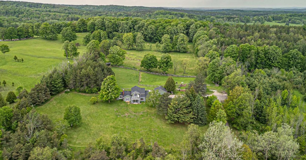 Thumbnail for $3,999,999 for a spectacular country home in a quiet setting in Caledon, Ontario